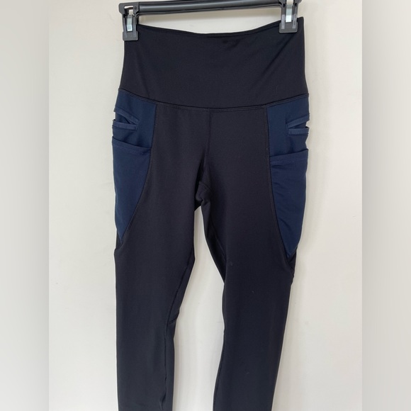 90 Degrees Navy & Black Pockets - Picture 1 of 7
